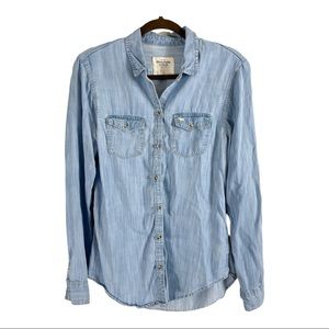 Abercrombie & Fitch | Long Sleeve Denim Button Down S